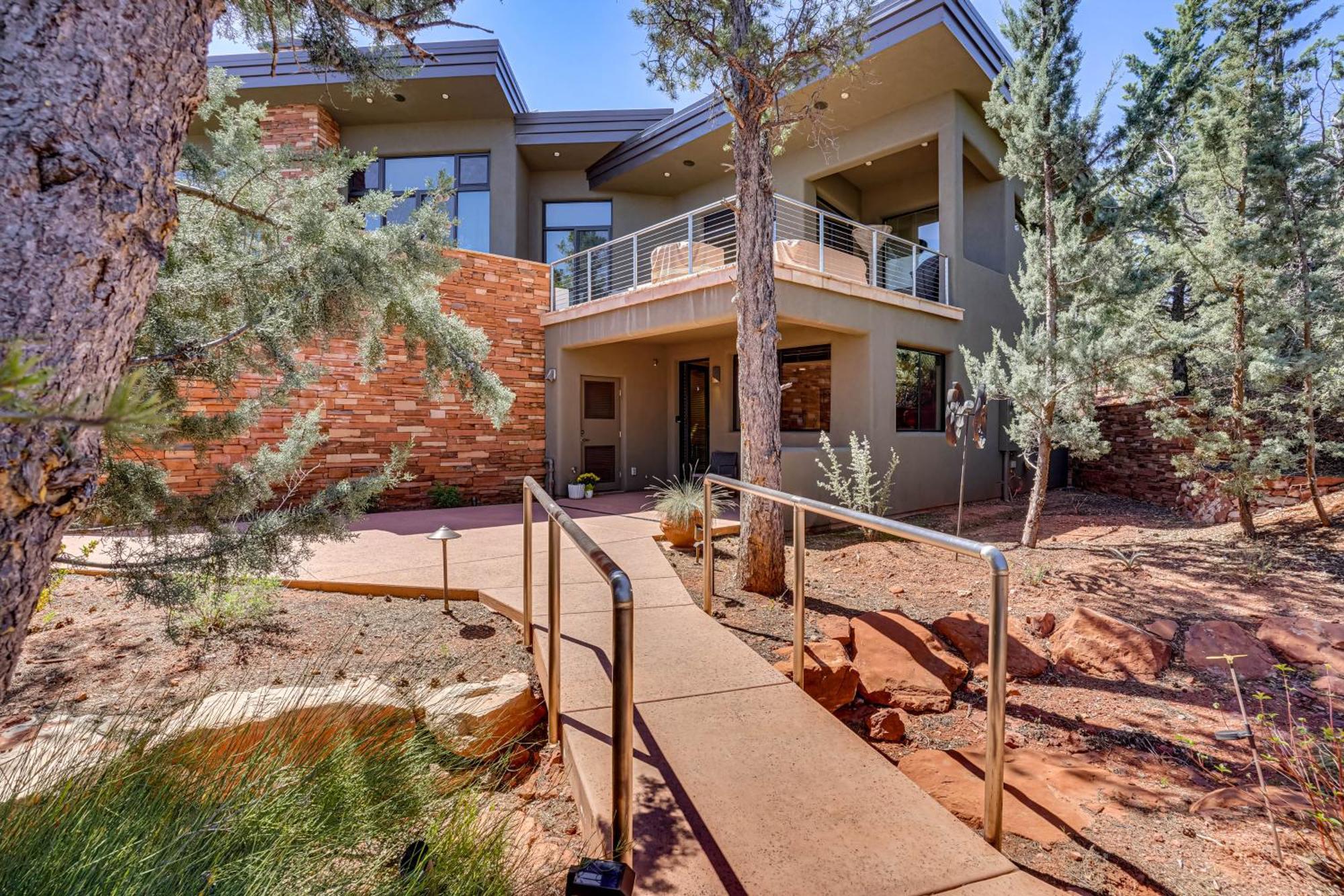 Апартаменты Sedona Couples Retreat With Patio Walk To Trails! Экстерьер фото